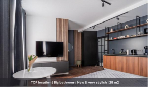 Old Town stylish studio with spacious bathroom